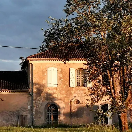 Bed & Breakfast Chateau D'esplavis 3*