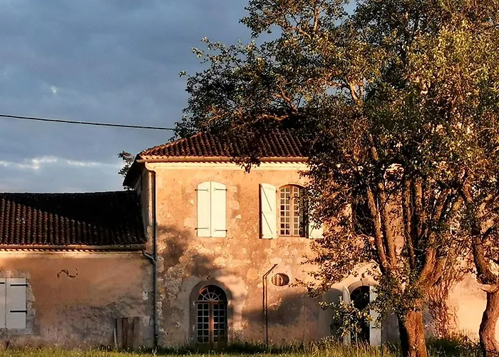 Bed & Breakfast Chateau D'esplavis 3*