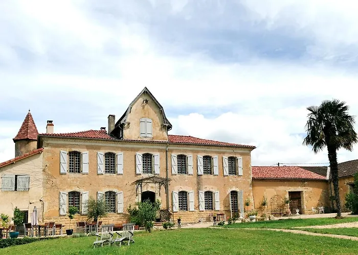 Bed & Breakfast Chateau D'esplavis