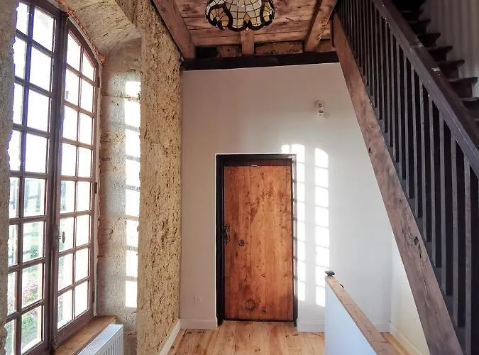 Bed & Breakfast Chateau D'esplavis 3*