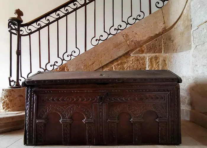 Chateau D'esplavis Bed & Breakfast Eauze