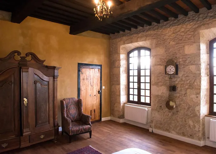Bed & Breakfast Chateau D'esplavis