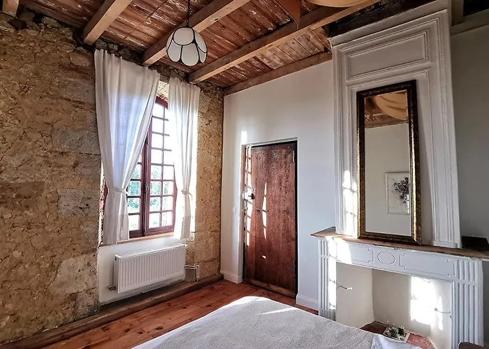 Chateau D'esplavis Eauze